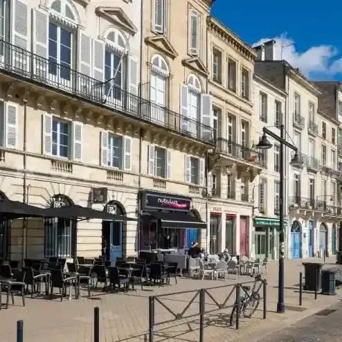 82 Quai des Chartrons